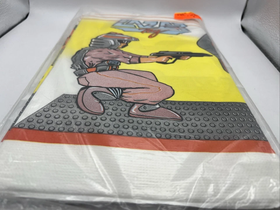 Mantel de papel vintage Lazer Tag C. A. Reed años 80 52"×96" NUEVO NOS Foto 4 de 4