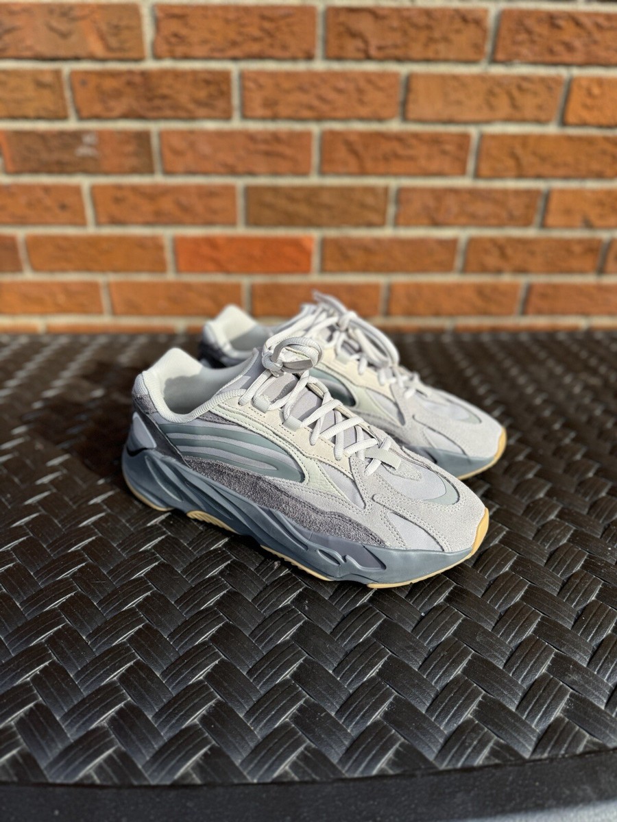 Size 10 - adidas Yeezy Boost 700 V2 Tephra 193103383061| eBay