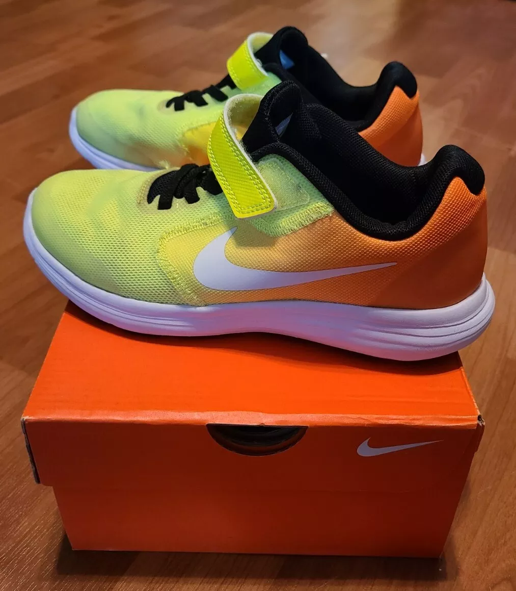 Nike Revolution 3 (PSV) 819417 TART/WHITE/VOLT/ BLACK 2Y - mint in | eBay