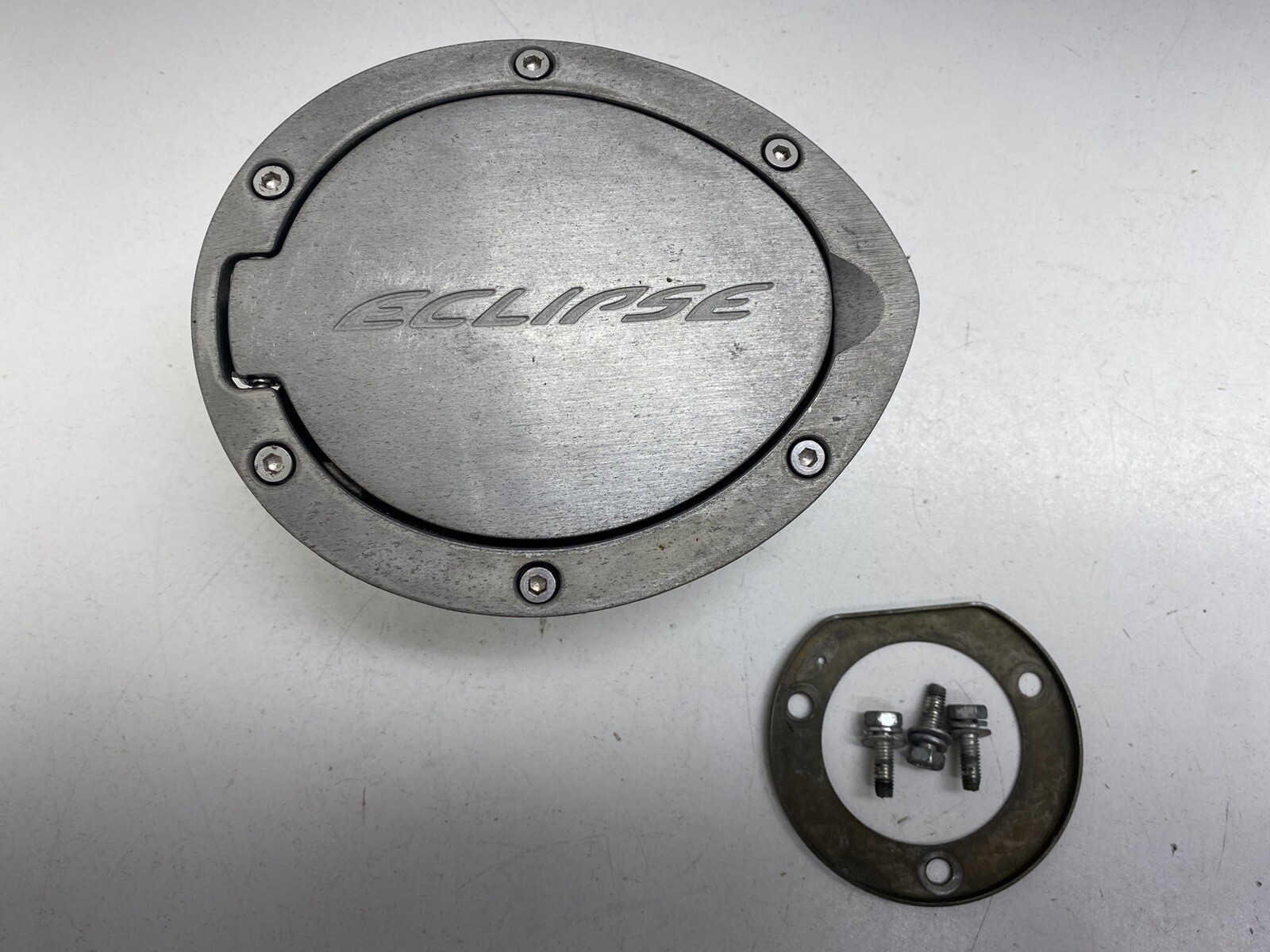 06 12 Mitsubishi Eclipse Aluminum Fuel Gas Door Lid Cover Filler Cap