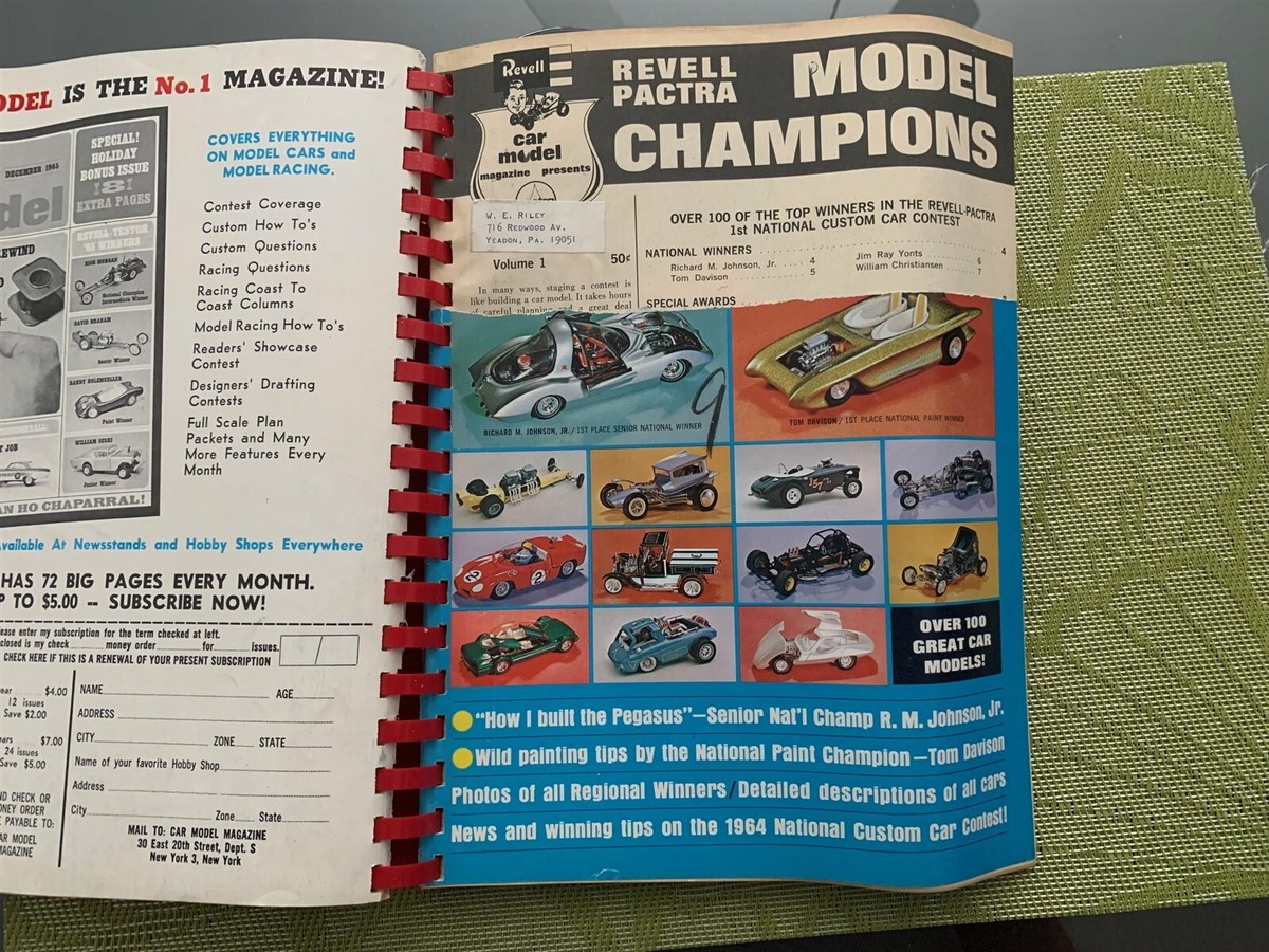 1/24 COMB BOUND MAGAZINES - SLOT & MODEL CARS - 5 VOLUME 1