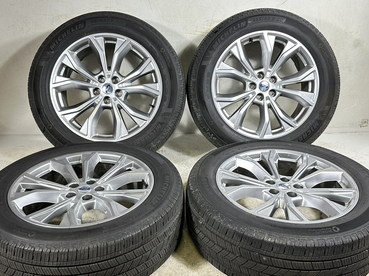 プリオール 2021 Ford Explorer 20” Silver Factory OEM Wheels Rims Tires