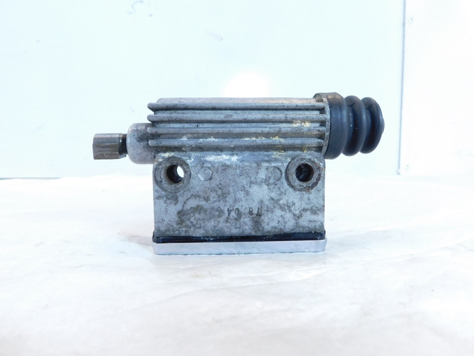 Harley Davidson Ironhead XLH Sportster 1000 Rear Brake Master Cylinder Reservoir eBay