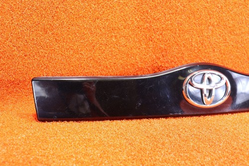  LIFTGATE TRUNK LID GARNISH TRIM MOLDING TOYOTA PRIUS 2006 2009 76801 