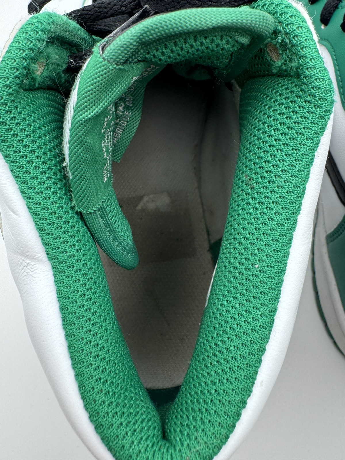 Nike Size UK 6 Dunk High GS Green White Black “Celtics” DR0527-300 image 5