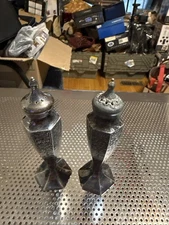 Vintage Weidlich Bros WB Mfg Co Silver Plated Salt and Pepper Shakers 2880