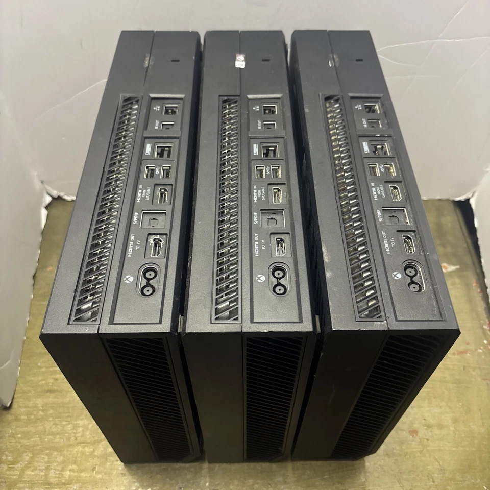 Lote de 3 Consolas Xbox One (Leer Desc) Foto 4 de 4