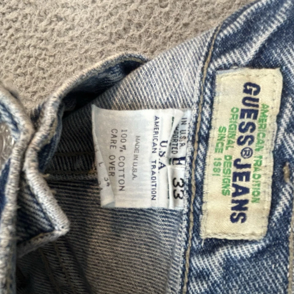 Vintage GUESS JEANS Mens 31x34 Classic Wash RELAXED FIT Denim USA Made 90s - Image 4 of 4
