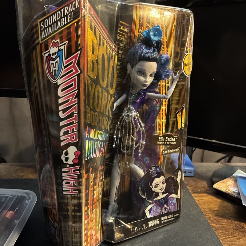 2014 Monster High Boo York Elle Eedee Doll NIB See Description -