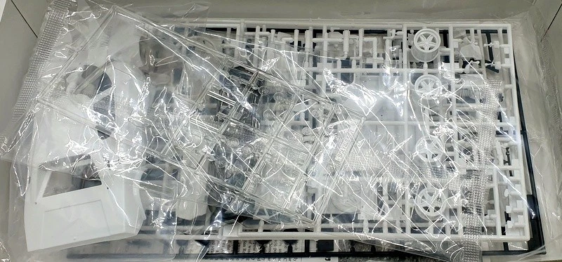 Hasegawa Kits 1/24 Scale 20692 - Lancia Stratos HF 1978 Acropolis Rally - Image 3 of 4