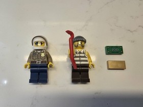 LEGO City #4437 Police Pursuit 100% Complete w/ Instruction & Minifigures