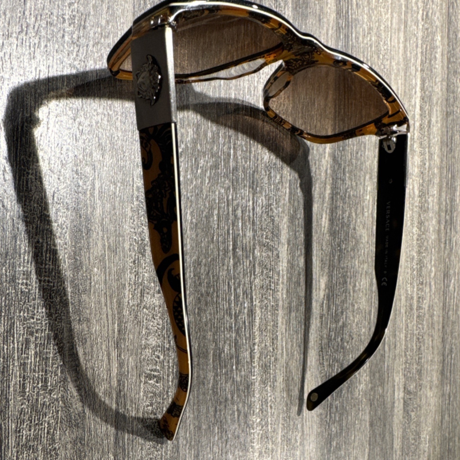 Versace Men's Rectangular Tortoise Shell Sunglass… - image 4