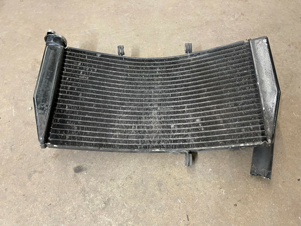 Honda CBR954RR CBR 954RR 2002 2003 Fireblade radiador enfriador Foto 2 de 3