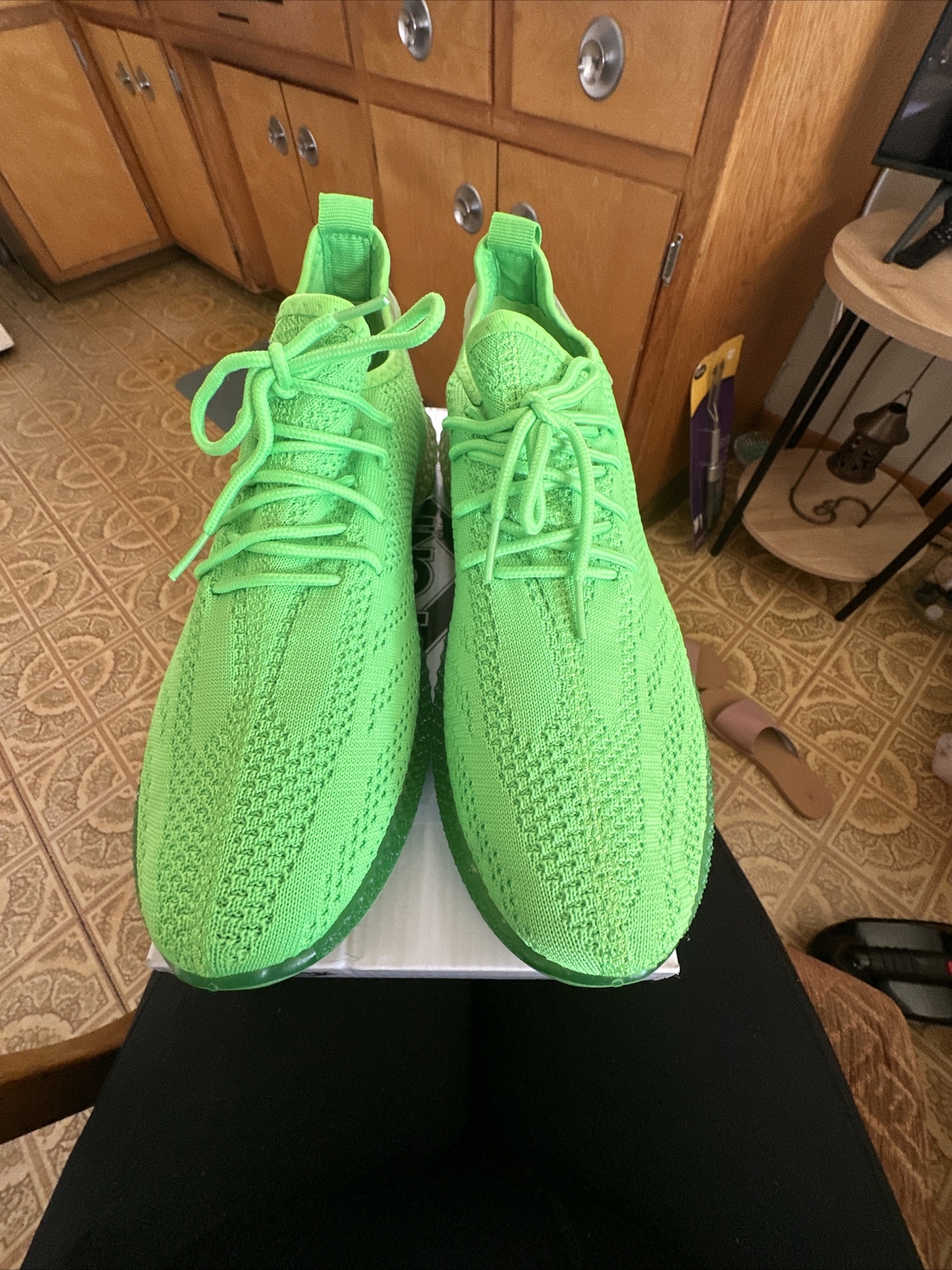 Sneakers da donna pony taglia 10M