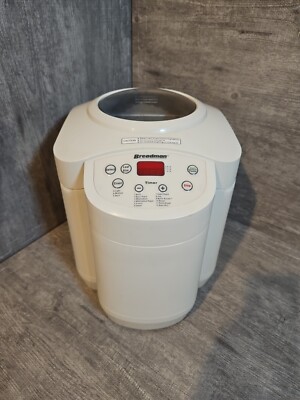 Breadman TR555 Cool Touch Automatic Bread Baker Maker Machine 1 - 2 LB - Working