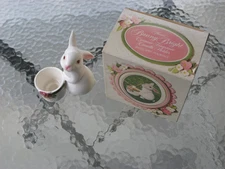 Avon Bunny Bright Ceramic Fragrance Candle Holder - Candle NOT Included 1980