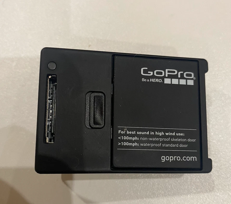 GOPRO HERO 3 + Silver Edition Action-Kamera Mit Zubehörpaket neuwertig - Bild 3 von 3