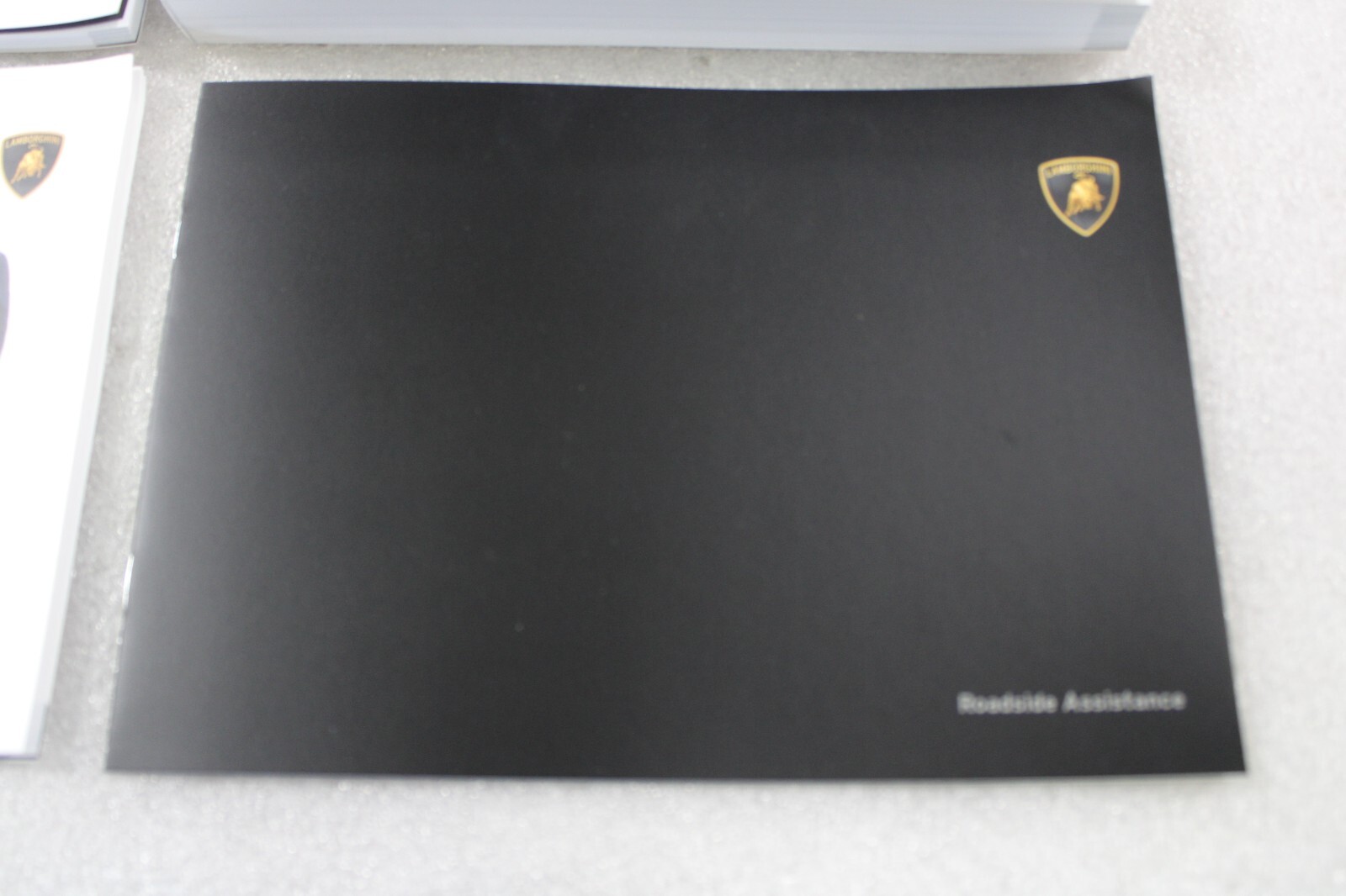 Lamborghini Huracan, Owners Manual w/Case, Used