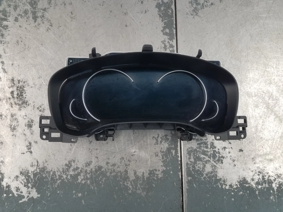 2018 BMW M5 F90 Gauge Cluster #2469 - Image 2 of 4