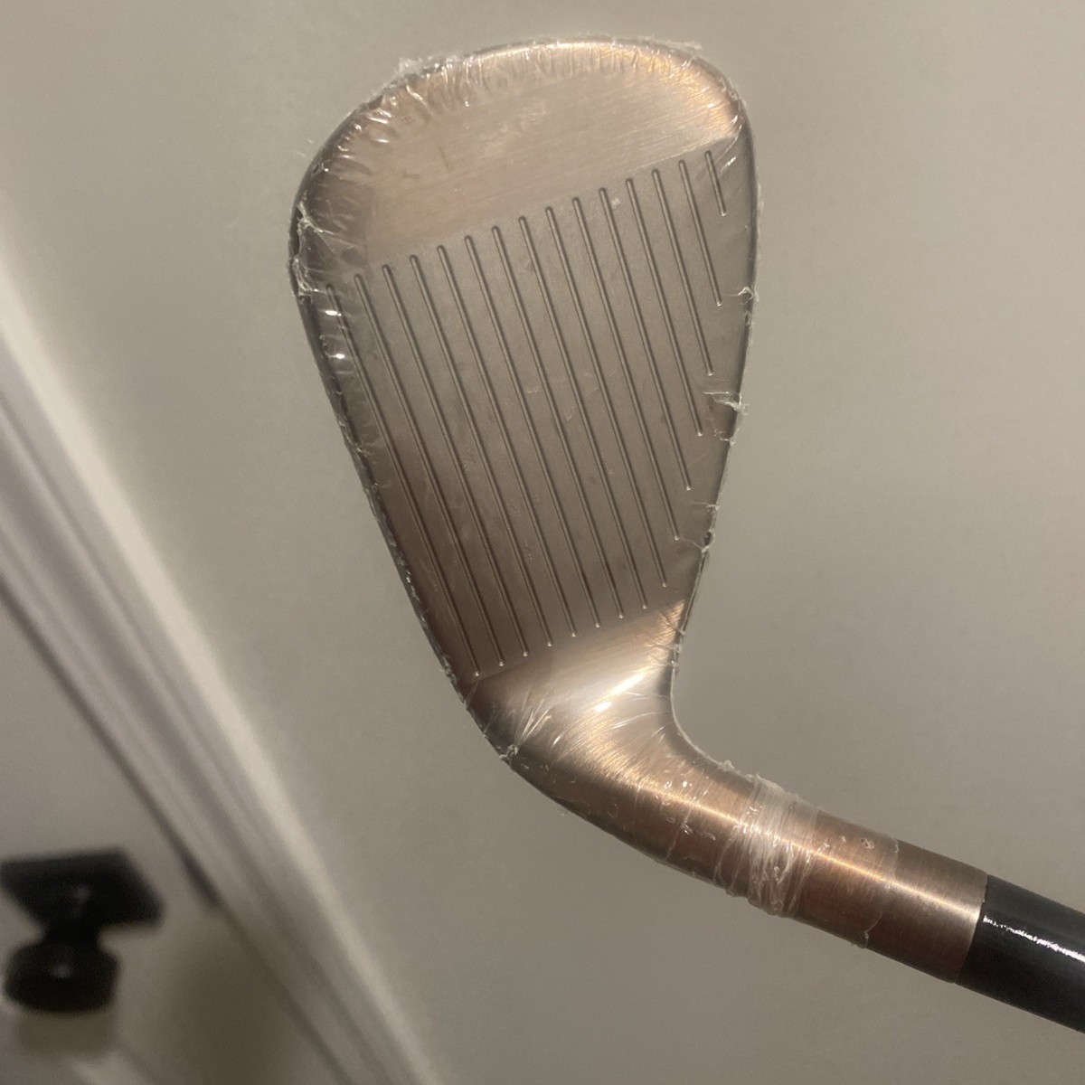 Taylormade P790 Aged Copper 9 Iron. KBS Tour Lite Black Stiff Flex 