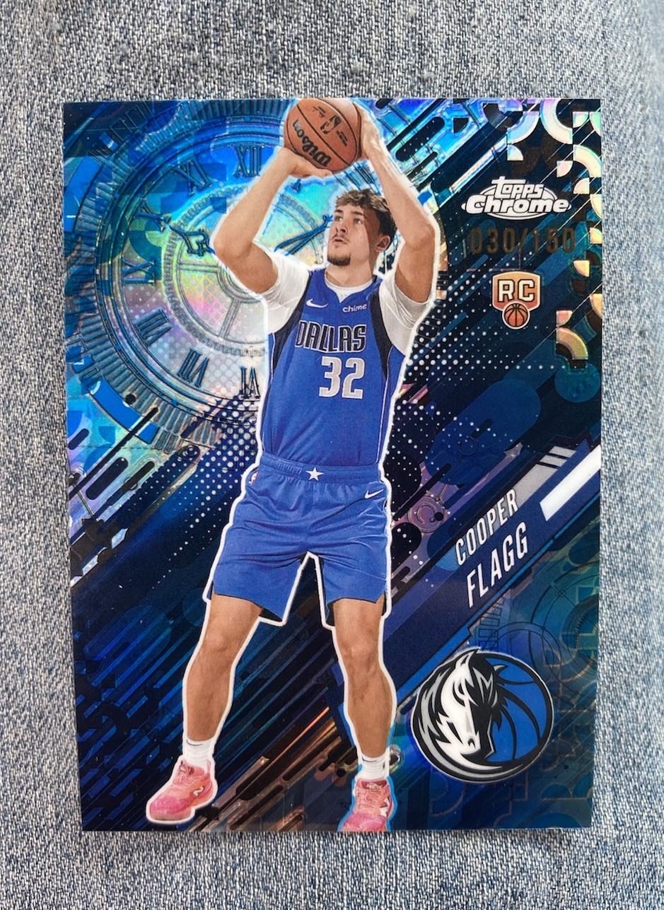 2025-26 Topps Chrome Basketball Cooper Flagg RC Go Time Blue Refractor /150 Mavs