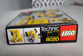 LEGO TECHNIC: Universal Set (8020) with Box & Instructions *Missing some pieces