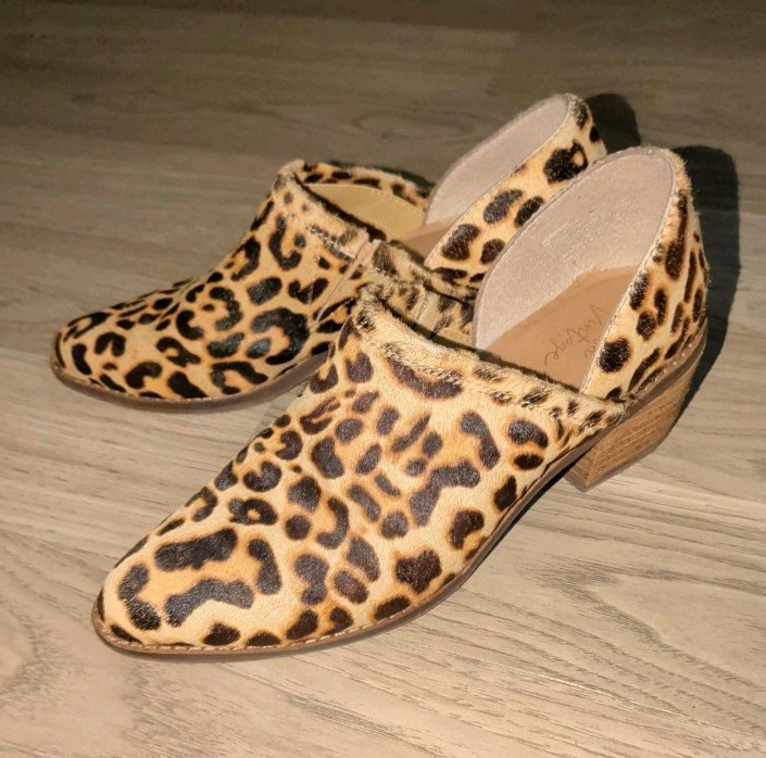 Crown Vintage Women's Leopard Print Pony hair Mules Size 7M