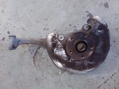 AUDI A4 LEFT FRONT HUB ASSEMBLY B8 8K, FWD/AWD, 02/08-01/16 08 09 10 11 12 13 14