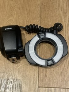 Canon Macro Ring Lite MR-14EX II (E-TTL / E-TTL II) – Macro Ring Flash