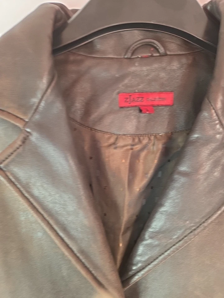 Vtg Z Jazz Brown Leather Blazer Jacket Coat Size S 3 Button Lined Pockets - Image 2 of 4