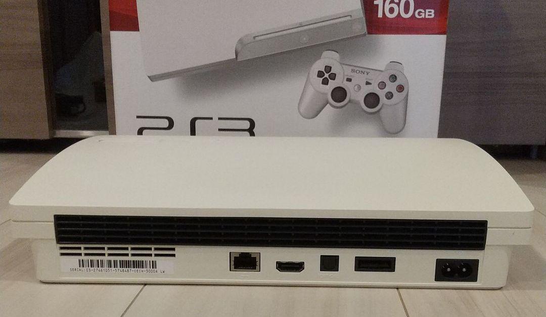 PLAYSTATION 3 160GB Classic White PS3 SONY CECH-3000A LW boxed