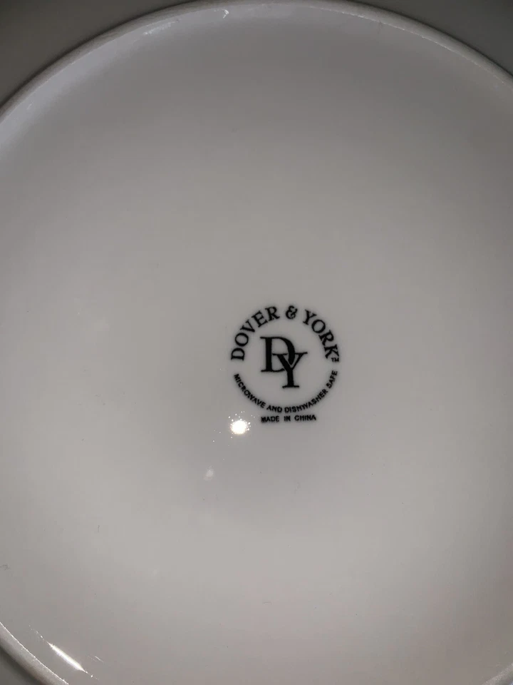 Set 3 Dover & York Black & White Geometric Pattern 10.5" Ceramic Dinner Plates - Image 3 of 3