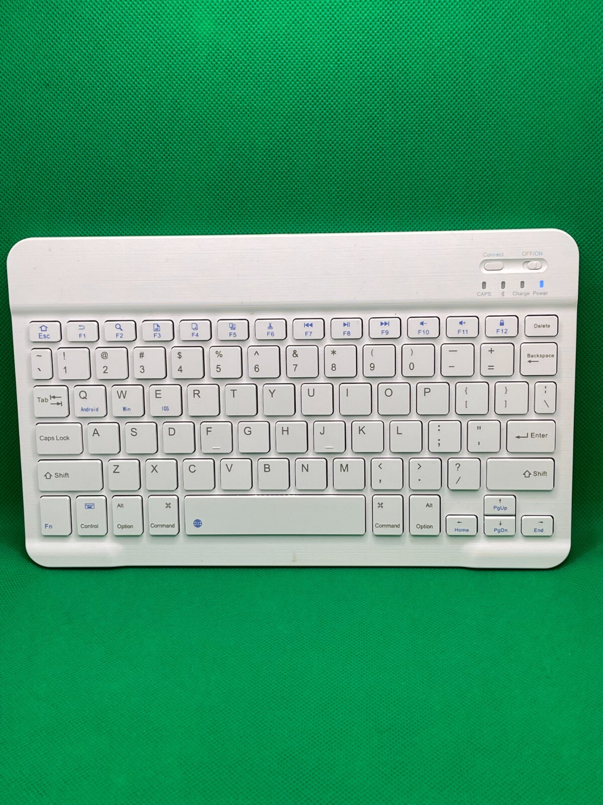 Bluetooth Keyboard for Tablets and Smartphones in White-image