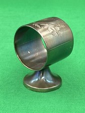 ROGERS & BROS #1131 TRIPLE PLATE PEDESTAL NAPKIN RING HOLDER