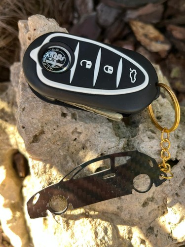 PORTACHIAVI IN VERA FIBRA DI CARBONIO PER ALFA ROMEO MITO idea regalo gadget - Foto 7 di 19