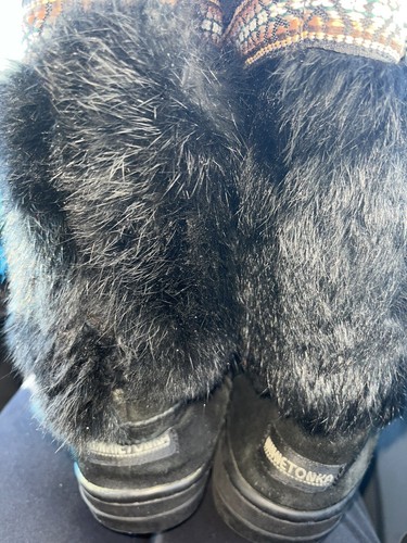 Minnetonka Leather Black Rabbit fur boots Shearing lining Size 8 Rubber Bottom - Picture 11 of 17