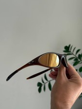 oakley minute 1.0 sunglasses gorpcore style