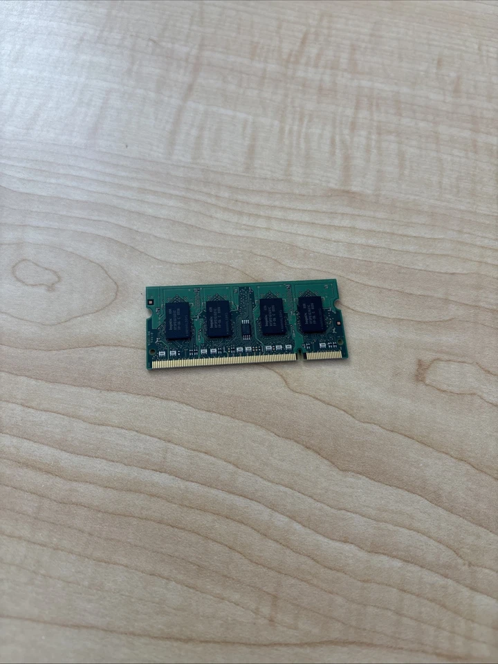 HYNIX 1GB 2Rx16 PC2-6400S-666-12 HYMP112S64CP6-S6 AB-C Laptop Ram Memory - Image 2 of 3