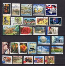 Australie un lot de 25 timbres oblitérés /TE5302d