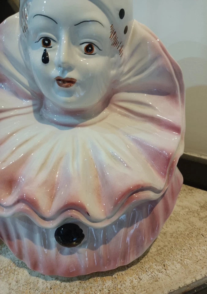 Scultura Pierrot vintage in porcellana anni '70 - Immagine 3 di 4