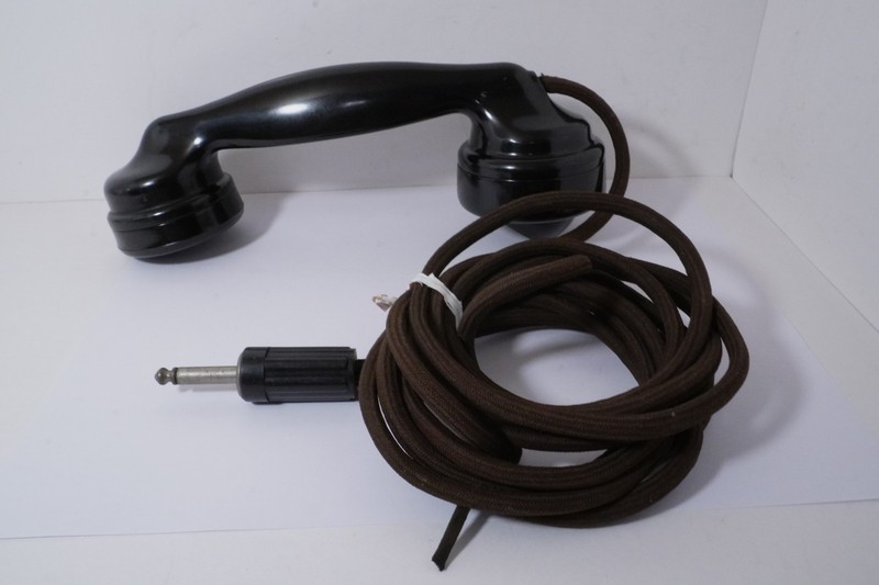 A Marked Leich Electric HANDSET w/Spit Cup w/Cord & Sold AS IS & Untested