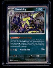 Me02: Fiamme Fantastiche Toxtricity #068/094 Rara Holo Pokémon TCG Carta Singola