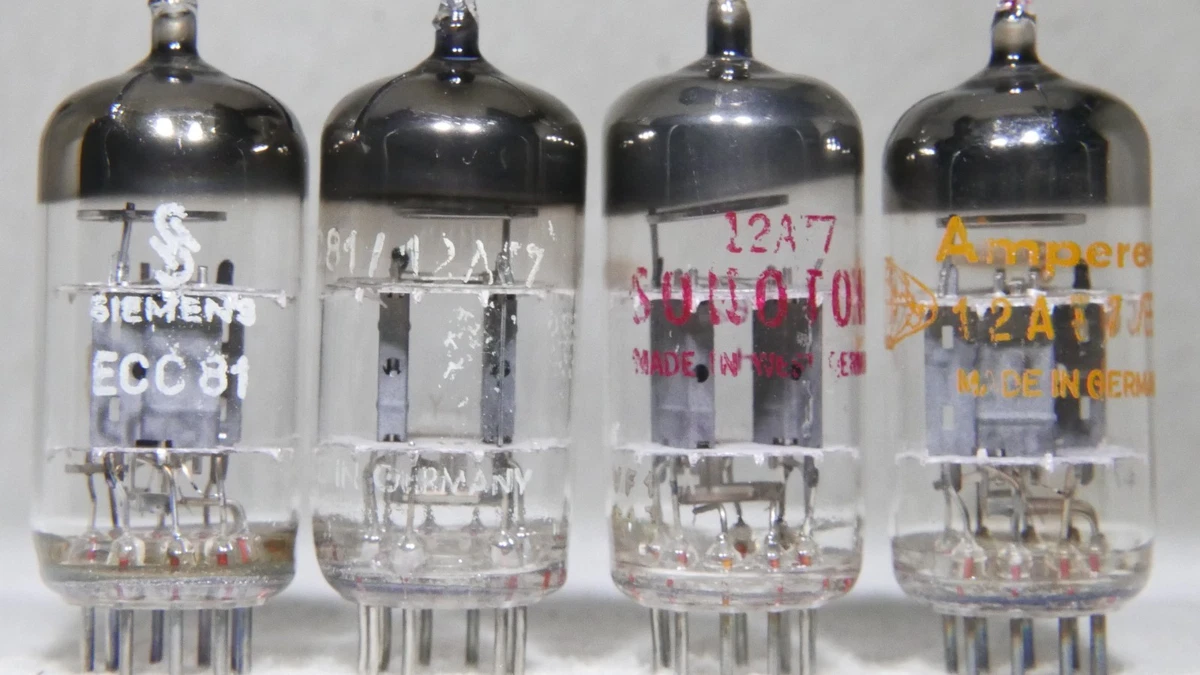 1x ECC81 Valvo 12AT7 Tubes Röhre NEW in Box NOS/NIB