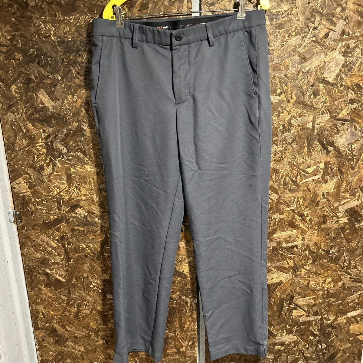 Fila Sport Men's Golf Pants Size 36x30 Gray Color No Slip Waistband Stretch