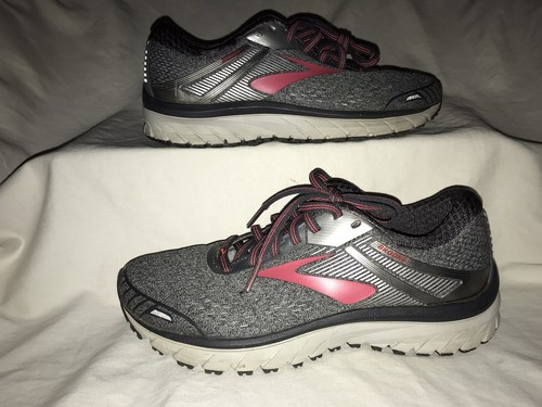 brooks adrenaline gts size 6.5