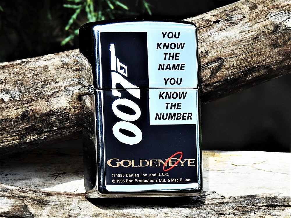 Zippo Lighter - James Bond 007 - GoldenEye - Rare - Pierce Zippo Lighter - James Bond 007 - GoldenEye - Rare - Pierce