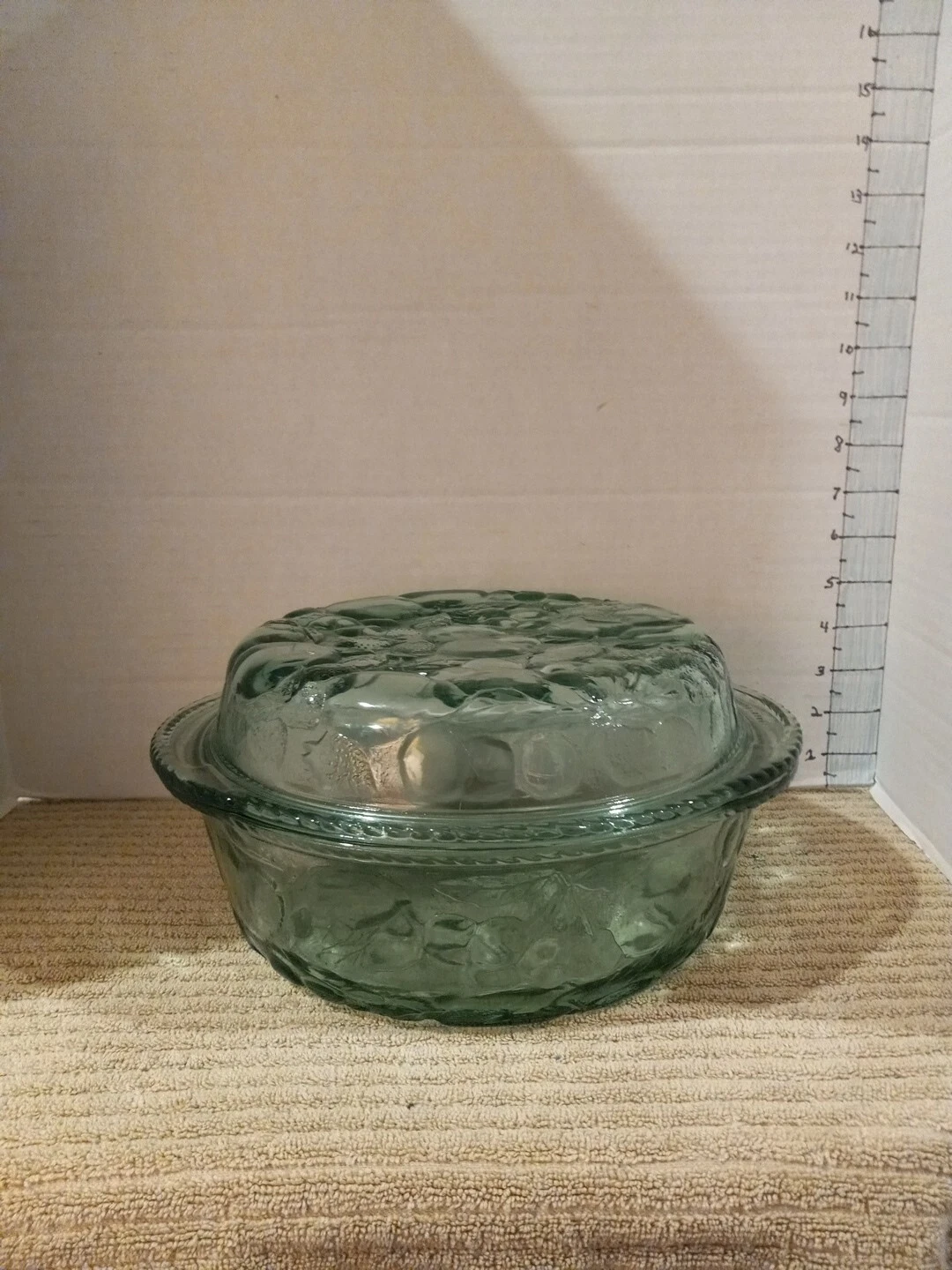 Libbey ORCHARD FRUIT Green Glass 3 Quart Casserole Baking Dish Pie Plate Lid