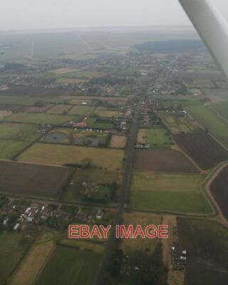 FOTO DIE A1031 HINUNTER DURCH NÖRDLICHE SOMERCOTES: LUFTBILD 2015