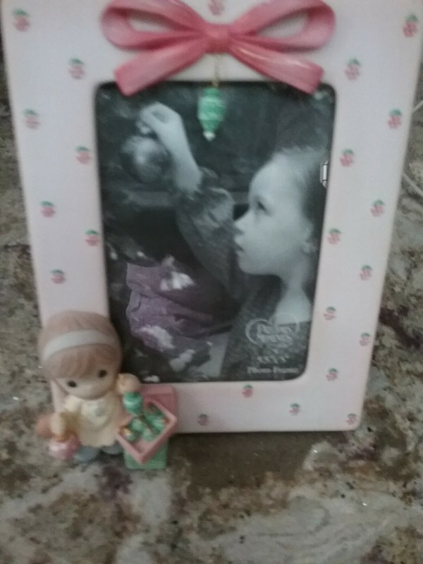 Precious Moments Christmas Frame.  3 1/2" x 5".  Girl