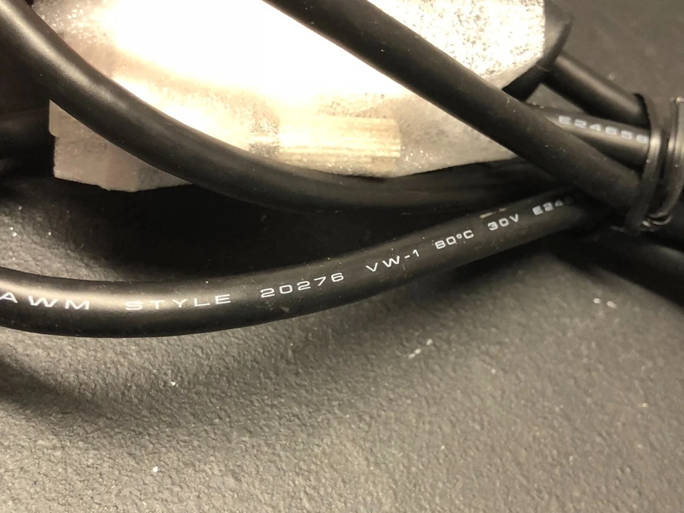 HOTRON E246588 AWM STYLE 20276 VW-1 80 C 30V FT1 BLACK Male To Male Cable - Image 4 of 4